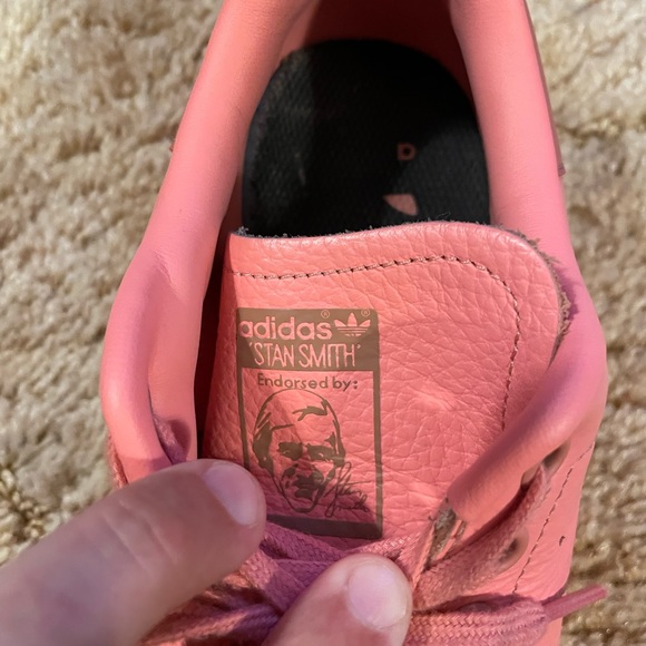 Adidas Stan Smith Exclusive Pink Pharrell Williams Collab sz 6 1/2 - Picture 3 of 8